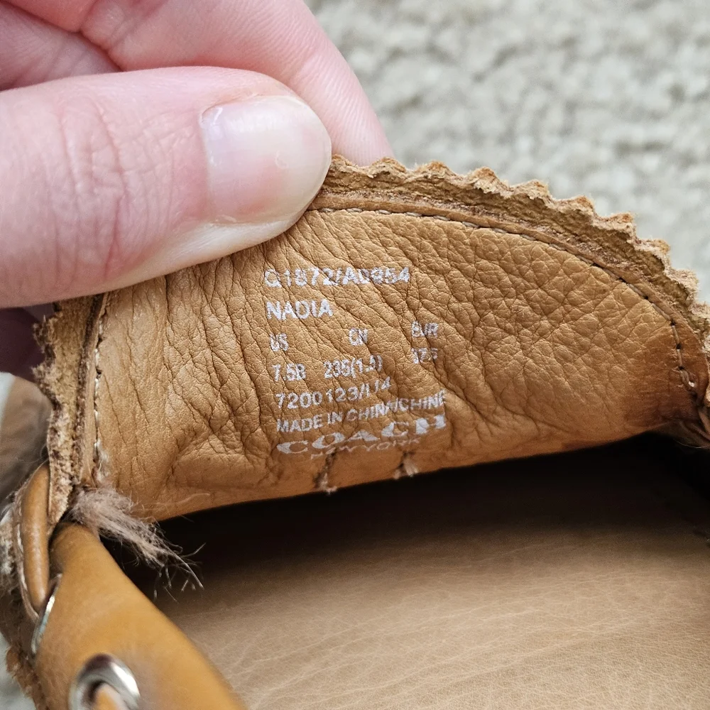 Coach Nadia genuine leather loafer flats cognac brown tassels size 7.5